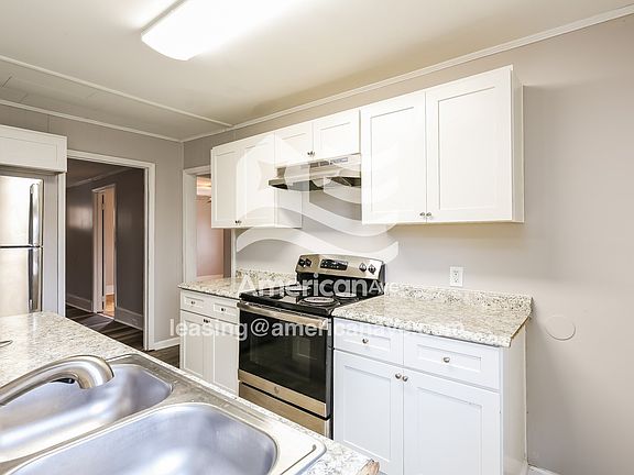 15763_005_wm_-_kitchen_13575327.jpg