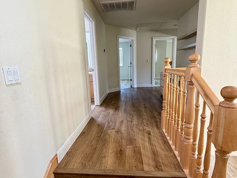 3035 Hastings Way — Photo 11