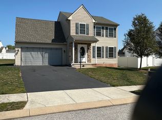 110 Nolan Dr, York, PA 17404