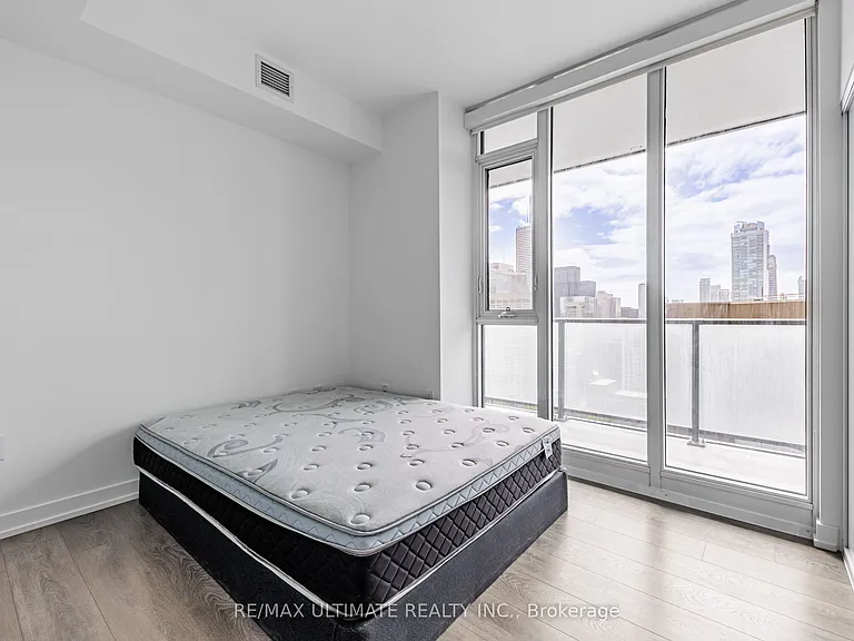 426 University Ave #3508 — Photo 12