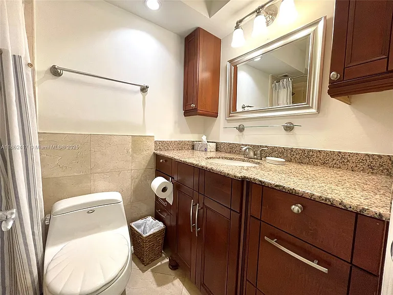 177 Ocean Lane Dr #209 — Photo 18