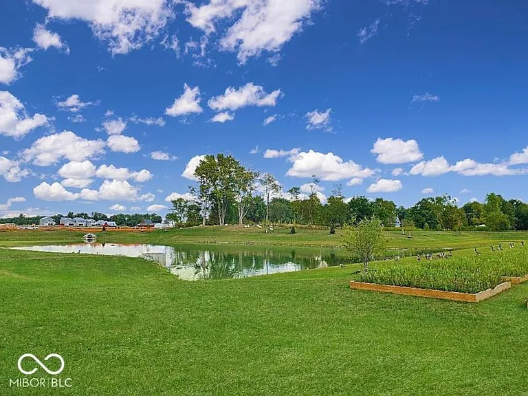Plano Dr — Photo 36