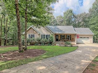 46 Camellia Ct, Cleveland, GA 30528