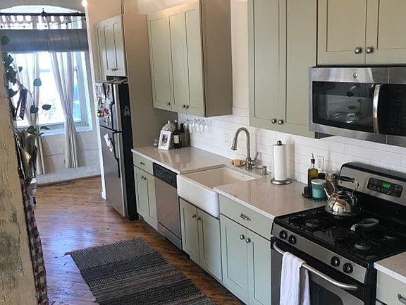 5th image of 1210-26 Buttonwood St #301