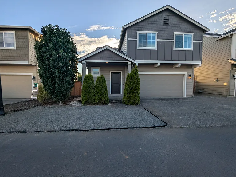 11810 NE 128th Pl — Photo 2
