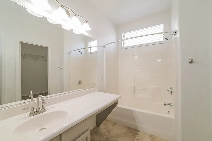 4210 S Mariposa Dr — Photo 10