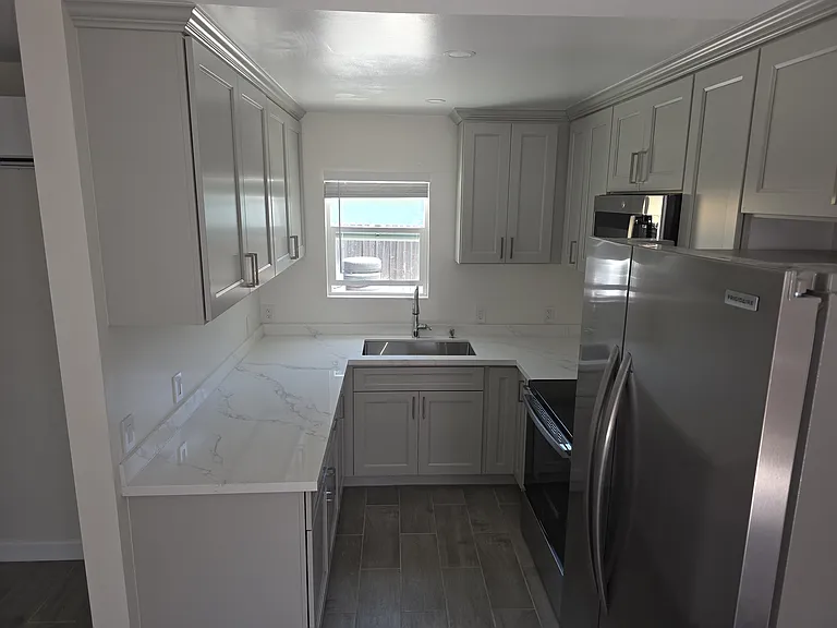 217 E Morningside St #A — Photo 1