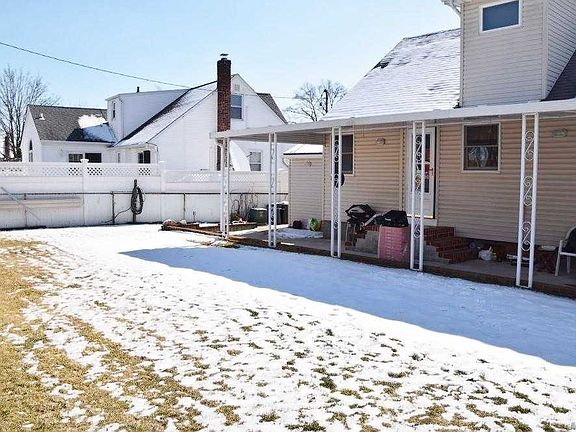 2nd image of 3659 Bernard Dr