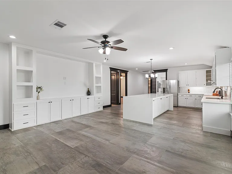 1244 Road 5705 — Photo 11