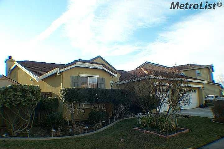 1st image of 1669 Woodhaven Cir
