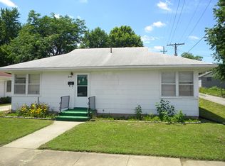 607 N East St, California, MO 65018