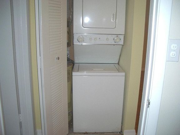 WASHER & DRYER