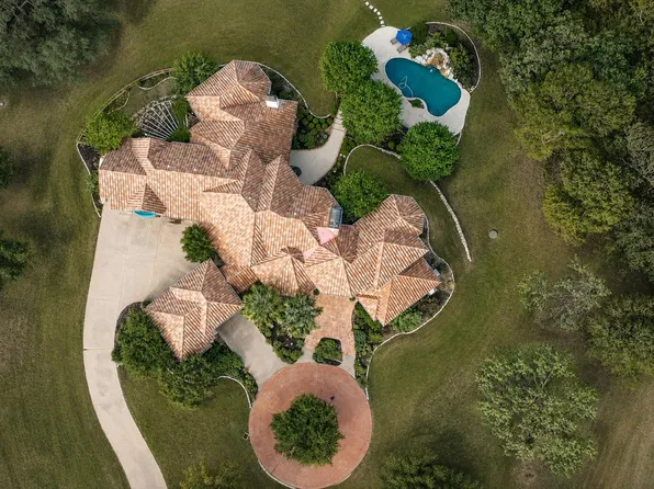 408 Haney Trace, Horseshoe Bay, TX 78657