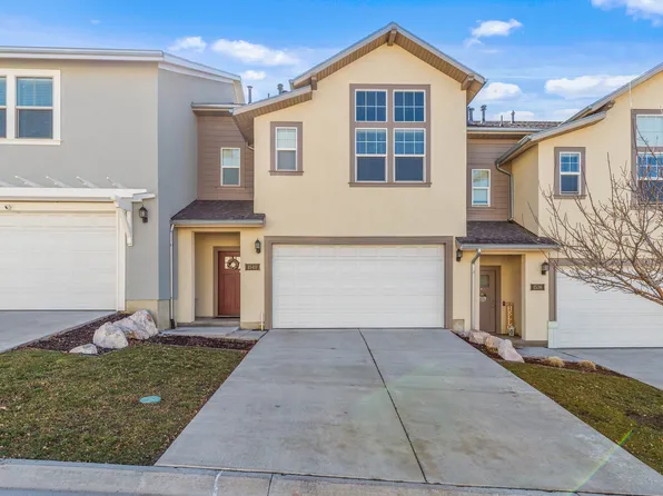 1540 E Primrose Ln, Layton, UT 84040