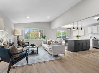 715 90th Ln NE, Blaine, MN 55434