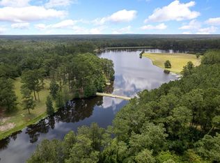 520 John Amacker Rd, Carriere, MS 39426