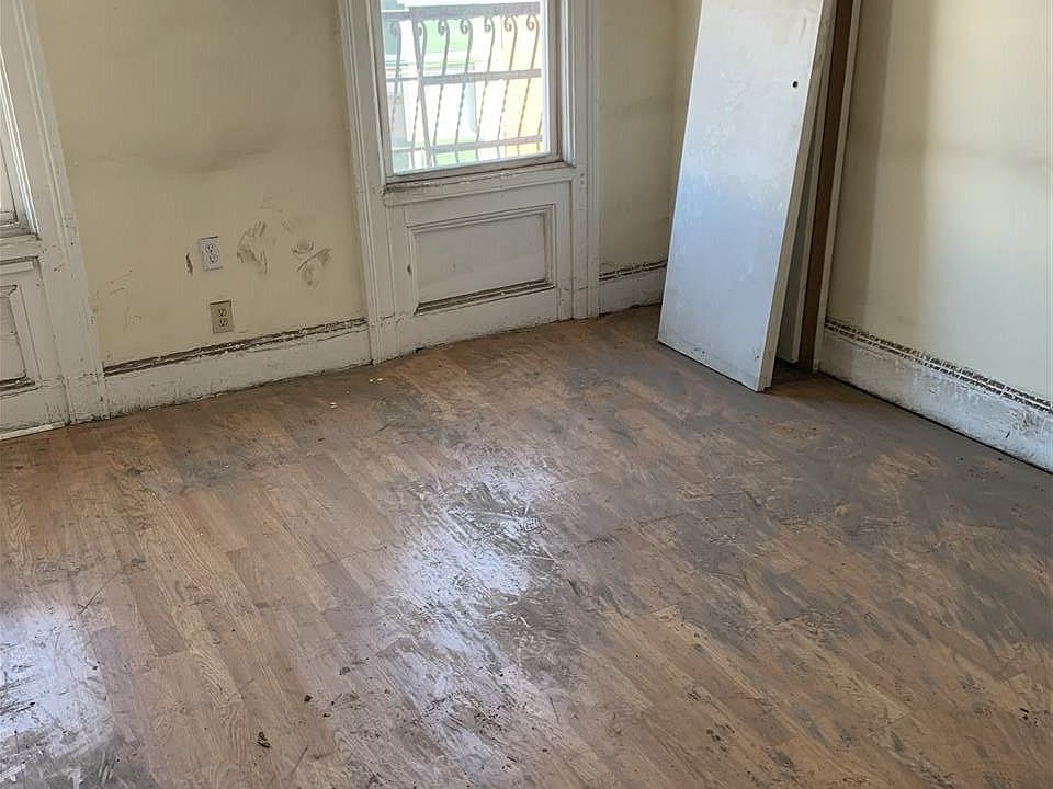 2nd image of 406 Madison St APT 4R
