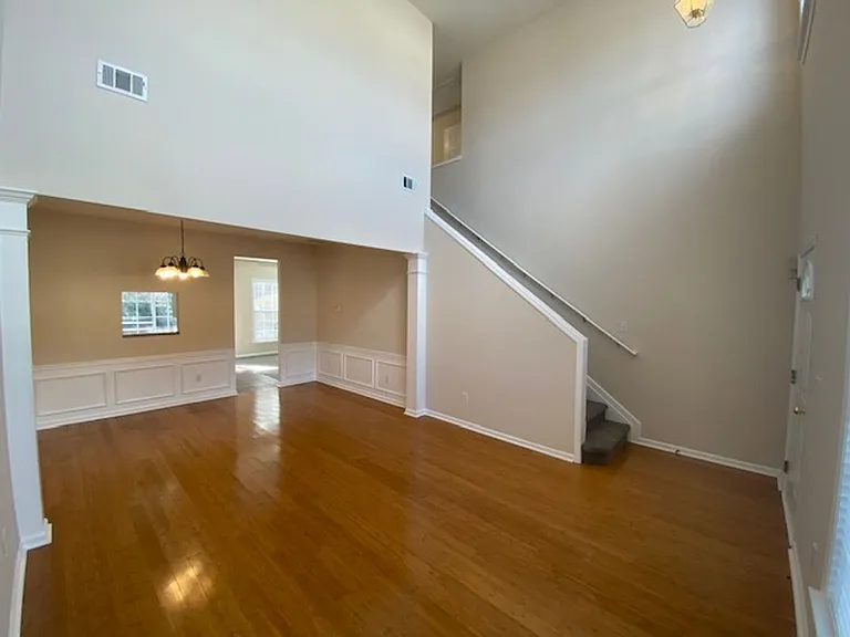5463 Medlock Corners Dr — Photo 13