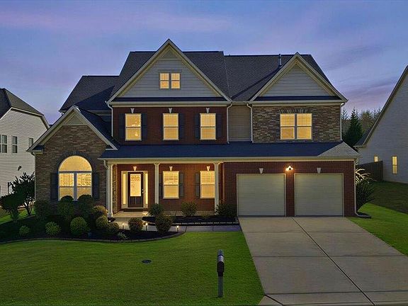 2nd image of 388 Heritage Point Dr
