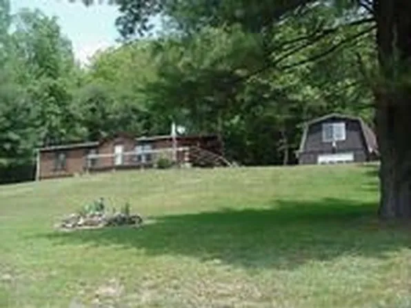 1104 State Route 44 N, Coudersport, PA 16915