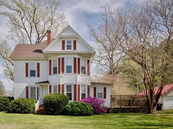 26154 Shoremain Dr, Bloxom, VA 23308