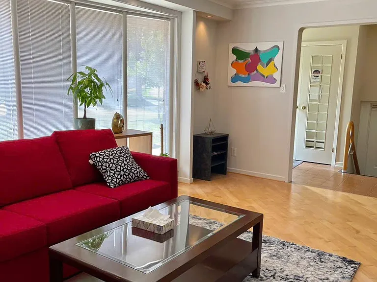 1 Cotillion Ct — Photo 13