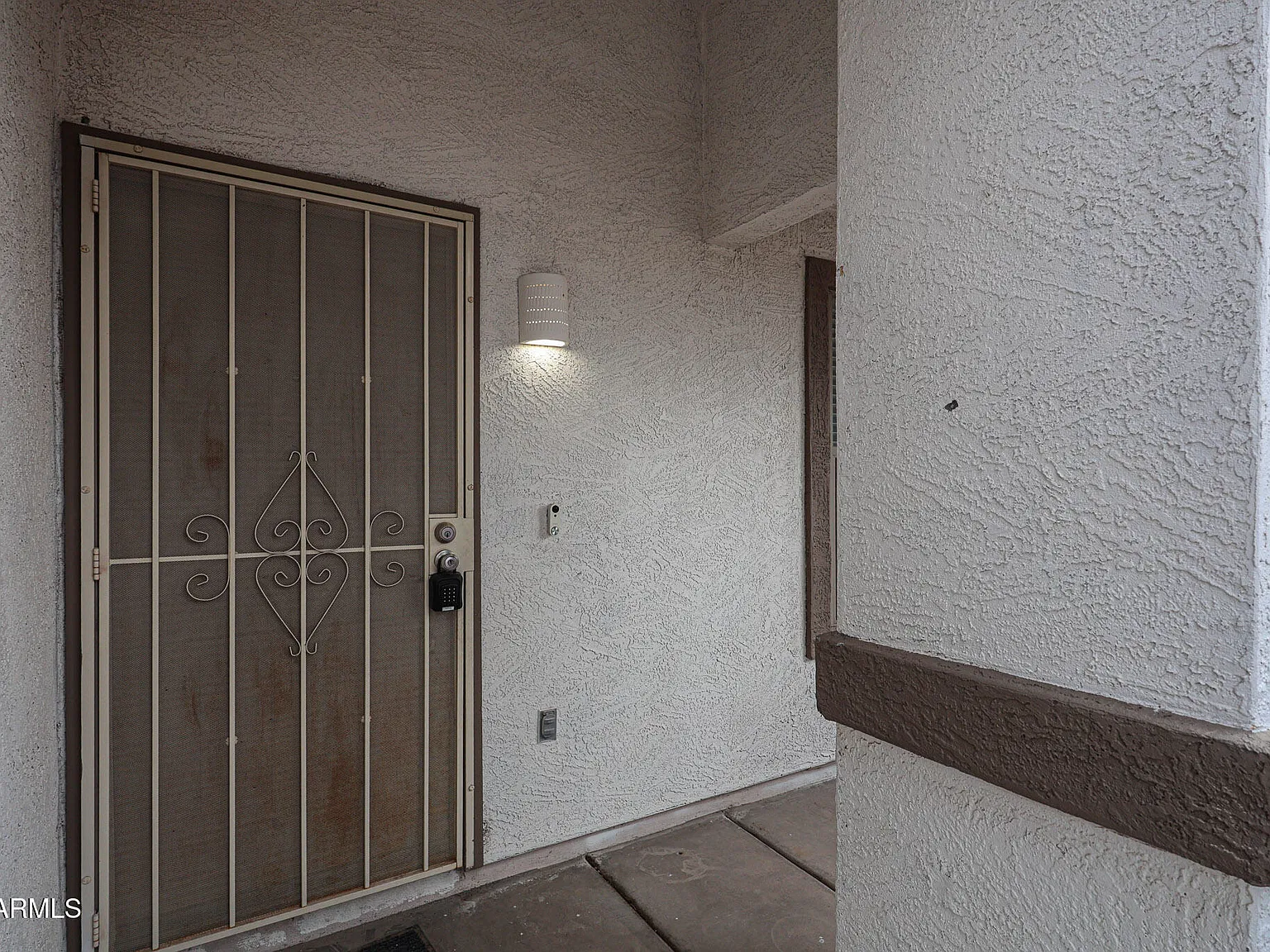 4 bed, 2.0 bath, 1751 sqft, $2,095 — Photo 4