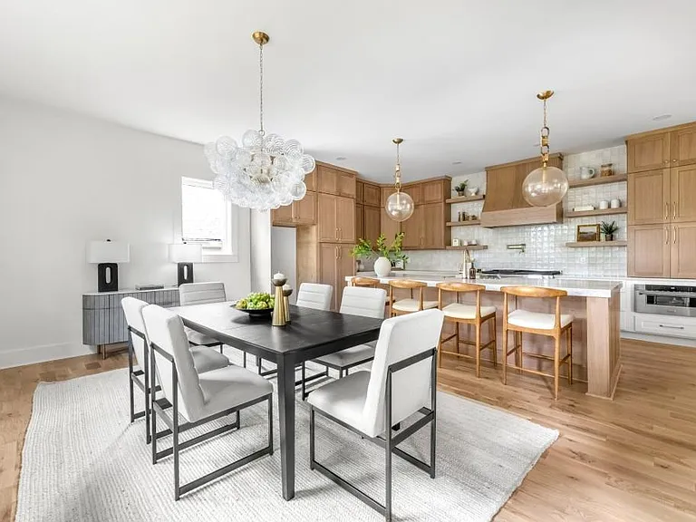 2771 Guthrie St SE — Photo 4
