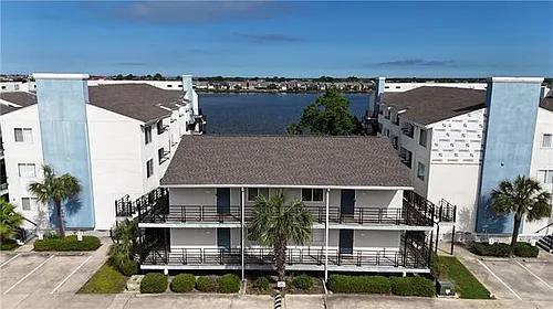 1490 Harbor Dr Photo 1