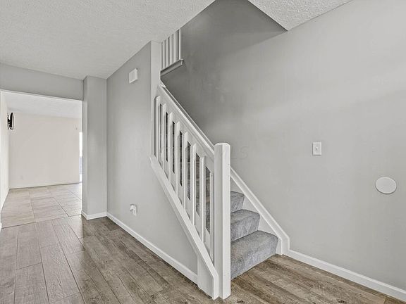 3rd image of 4198 Tamarack Ave