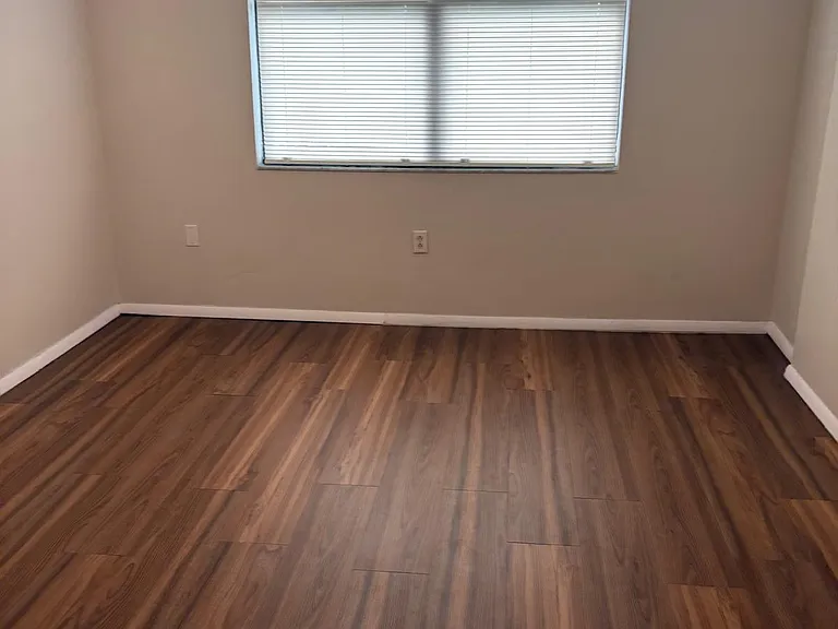 701 S Madison Ave #309 — Photo 22