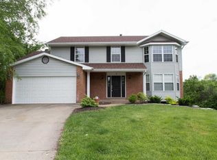 4 Beckewith Ct, O'Fallon, MO 63368