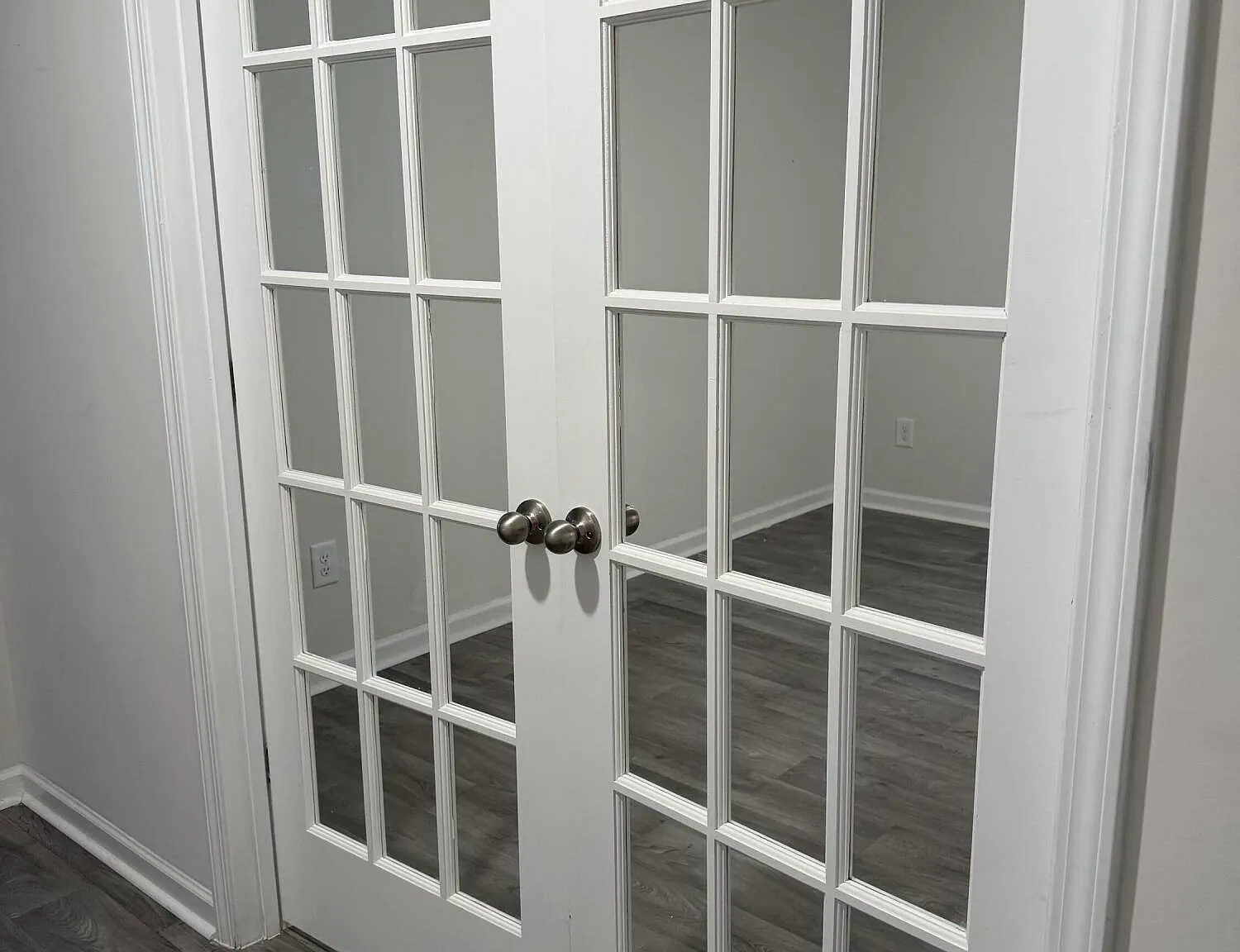 5 bed, 3.0 bath, 2511 sqft, $2,400 — Photo 4