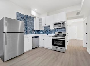 944 N Damen Ave #3R, Chicago, IL 60622
