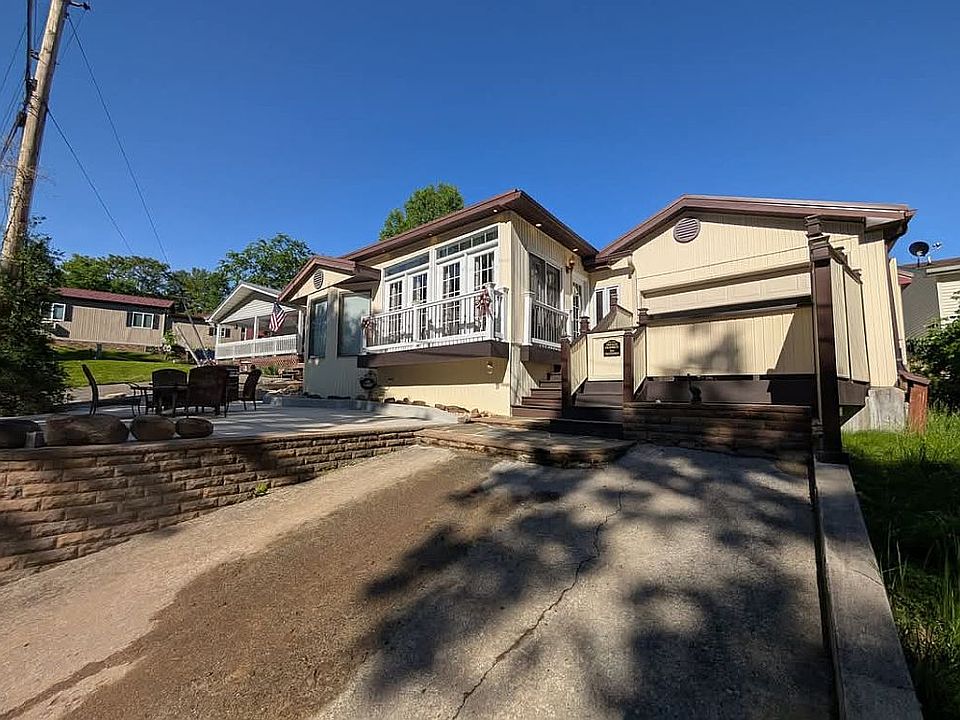 1st image of 8135 Forest Rd