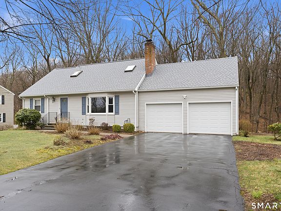 3rd image of 156 Bender Road