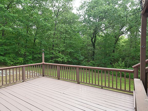 2nd image of 15 Tennyson Ln