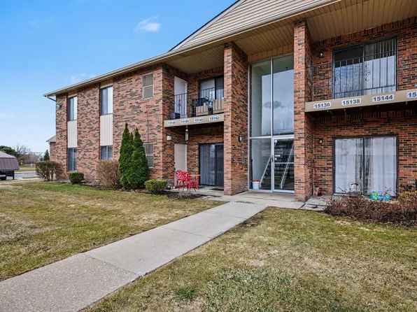 15142 Seagull Dr, Sterling Heights, MI