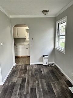5th image of 1748 N Alton Ave
