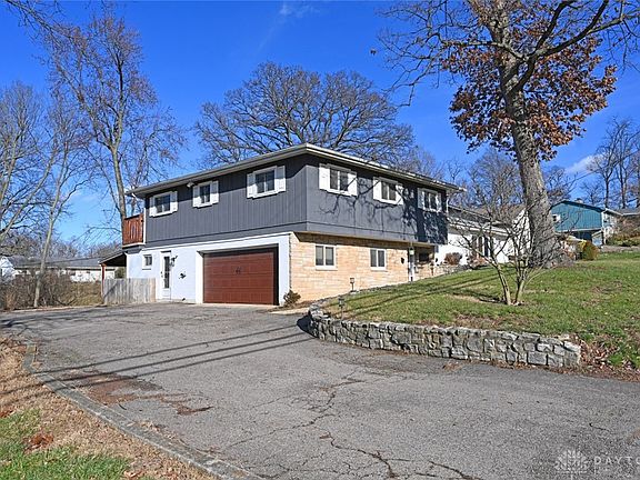 3rd image of 4305 Fisher Ave