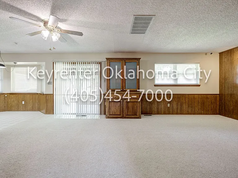 3632 Sunvalley Dr — Photo 8