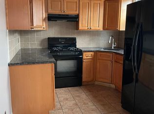 1823 Megargee St, Philadelphia, PA 19152
