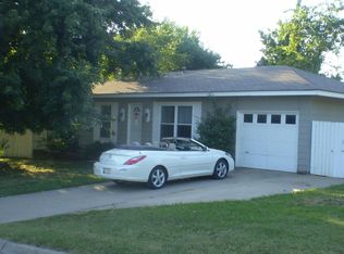 224 E Adobe St, Fayetteville, AR 72703