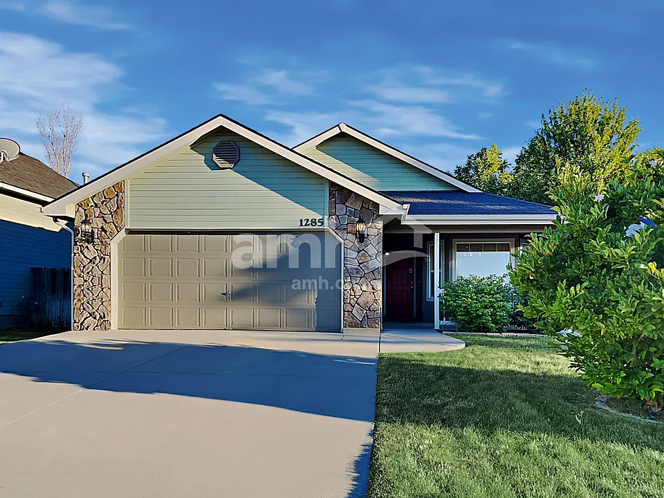 1285 W Verbena Dr