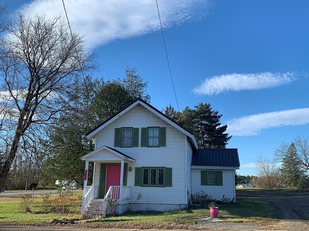 1827 Main St, Keeseville, NY 12944 Zillow