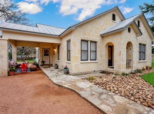 502 N Edison St, Fredericksburg, TX 78624