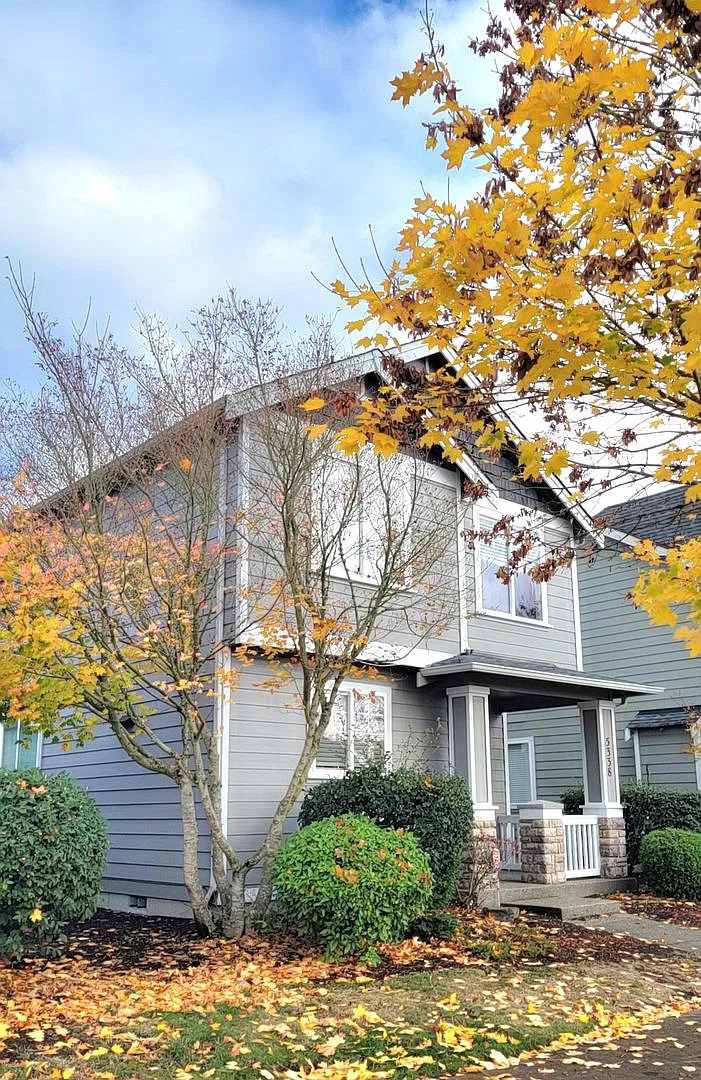Beautifully Updated 4-Bedroom Home in Desirable Horizon Pointe! — Photo 1
