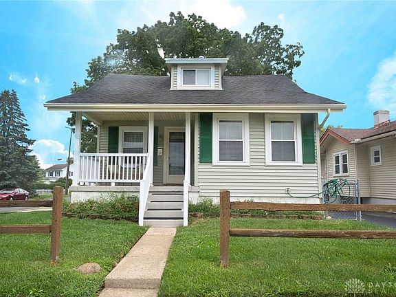 2nd image of 1900 Culver Ave