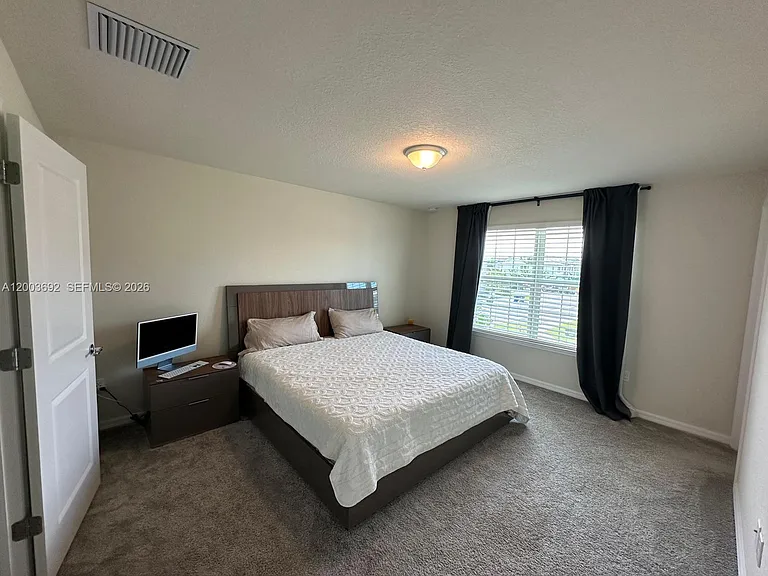 3235 Watercress Dr — Photo 7