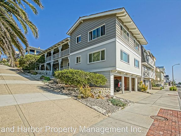 2nd image of 202 34th St #204